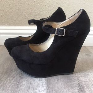 Black Suede Strap Wedges ✨